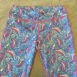 Girls Vineyard Vines Performance leggings size 10-12